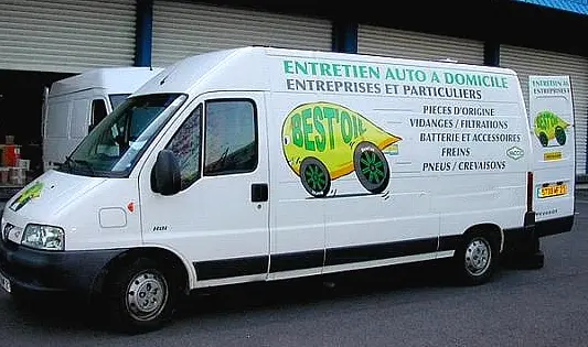 Premier camion-atelier Best'Oil créé à Dijon en 2006
